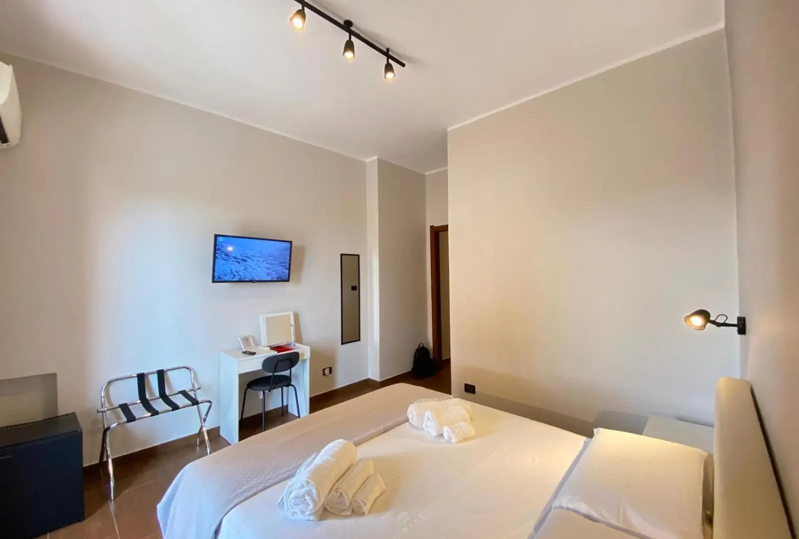Panoramic Rooms Syracuse