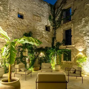  Appart hôtel Isabella Di Castiglia