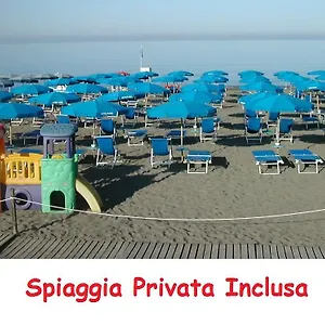 hotel-flora-marina-di-bibbona.it-tuscanyhotel.com/